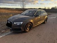 Gebraucht Audi A3 Sportback 150 PS (110 kW) 2018 Grau Kleinwagen