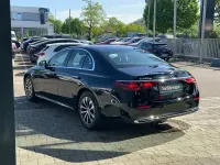 Gebraucht Mercedes E220 Avantgarde 197 PS (144 kW) 2026 Schwarz Limousine