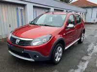 Gebraucht Dacia Sandero Stepway 87 PS (63 kW) 2010 Rot Limousine