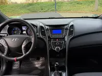 Second-hand Hyundai i30 110 CP (80 kW) 2017 Negru Break