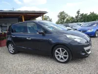 Gebraucht Renault Scenic E-Tech Bose Edition 131 PS (96 kW) 2011 Schwarz Van / Kleinbus
