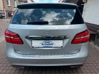 Gebraucht Mercedes B220 AMG line 184 PS (135 kW) 2017 Grau Kleinwagen