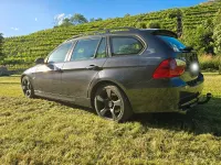 Gebraucht BMW 320 163 PS (119 kW) 2005 Grau Kombi