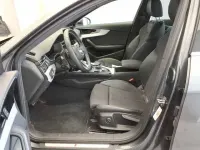 Gebraucht Audi A4 S-Line 163 PS (119 kW) 2023 Daytonagrau perleffekt Kombi