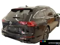 Gebraucht VW Golf VIII R-line 150 PS (110 kW) 2025 Grenadillschwarz metallic Kombi