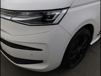 Neu VW Multivan Life 150 PS (110 kW) 2026 Candyweiß (white), solid Van