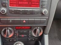 Gebraucht Audi A3 Attraction 102 PS (75 kW) 2010 Blau Kleinwagen