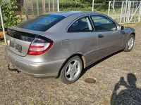 Gebraucht Mercedes C200 122 PS (89 kW) 2004 Silber Coupé