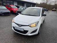 Gebraucht Hyundai i20 Classic 86 PS (63 kW) 2014 Weiß Kleinwagen