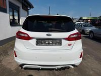 Gebraucht Ford Fiesta ST 200 PS (147 kW) 2019 Weiß Kleinwagen