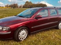 Second-hand Volvo V70 2003 Roșu Break