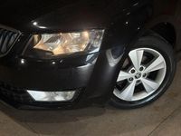 Gebraucht Skoda Octavia 105 PS (77 kW) 2014 Schwarz Kleinwagen