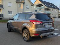 Gebraucht Ford Kuga Titanium 136 PS (100 kW) 2014 Braun SUV