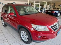 Gebraucht VW Tiguan 150 PS (110 kW) 2008 Wild cherry red metallic SUV