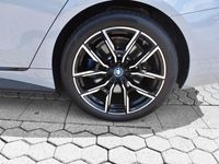 Gebraucht BMW i4 Performance 400 kW (544 PS) 2023 M brooklyn grau Limousine