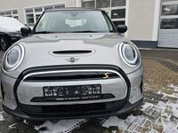 Gebraucht Mini Cooper SE 135 kW (184 PS) 2023 Melting silver iii Kleinwagen