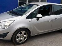 Gebraucht Opel Meriva 140 PS (102 kW) 2012 Silber Van / Kleinbus