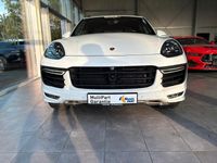 Gebraucht Porsche Cayenne Turbo 519 PS (381 kW) 2017 Pure white SUV