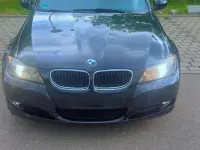 Gebraucht BMW 320 170 PS (125 kW) 2011 Schwarz Limousine