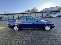 Gebraucht BMW 520 150 PS (110 kW) 1997 Blau Limousine