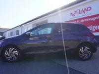 Neu Hyundai i20 79 PS (58 kW) 2025 Rot Kleinwagen