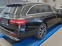Gebraucht Mercedes E300 306 PS (225 kW) 2023 Schwarz Limousine