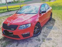 Gebraucht Skoda Octavia RS 184 PS (135 kW) 2015 Rot Kleinwagen