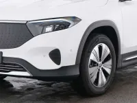 Gebraucht Mercedes EQB300 Advanced 167 kW (228 PS) 2025 Weiß SUV
