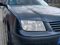 Gebraucht VW Bora 115 PS (84 kW) 2003 Grau Limousine