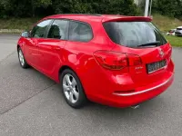 Gebraucht Opel Astra Active 165 PS (121 kW) 2014 Power rot Kombi