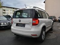 gebraucht Skoda Yeti Ambition*Panorama-Dach*Sitzheizung*PDC*Alu