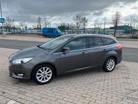 Gebraucht Ford Focus 120 PS (88 kW) 2015 Grau Kombi