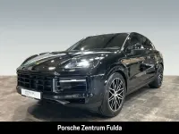 Gebraucht Porsche Cayenne E-Hybrid Coupe 470 PS (345 kW) 2024 Andere farbe SUV