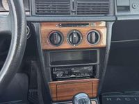 Gebraucht Mercedes 190 109 PS (80 kW) 1991 Limousine