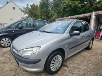 Gebraucht Peugeot 206 Premium 109 PS (80 kW) 2001 Silber Limousine