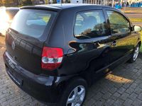 Second-hand VW Fox 54 CP (39 kW) 2006 Negru Hatchback