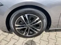 Gebraucht Mercedes A200 Progressive 163 PS (119 kW) 2023 Grau Limousine