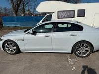 Gebraucht Jaguar XE 179 PS (131 kW) 2017 Weiß Limousine