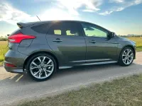 Używany Ford Focus ST-Line 182 KM (133 kW) 2018 Szary Sedan/Limuzyna
