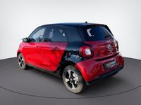 Gebraucht Smart ForFour Electric Drive Passion 60 kW (82 PS) 2021 Rot Limousine