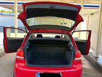 Gebraucht VW Golf VI Trendline 80 PS (58 kW) 2009 Rot Kleinwagen