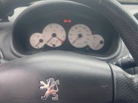 gebraucht Peugeot 206 CC 