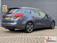 Gebraucht Kia Ceed Sportswagon Plus 135 PS (99 kW) 2012 Blau Kombi