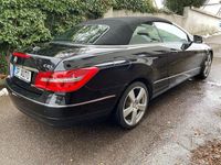 Second-hand Mercedes E250 204 CP (150 kW) 2012 Negru Cabrio