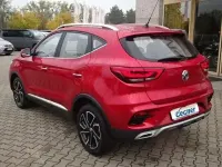 Gebraucht MG ZS Luxury 106 PS (77 kW) 2024 Rot Limousine