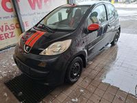 Gebraucht Peugeot 107 68 PS (50 kW) 2006 Schwarz Kleinwagen