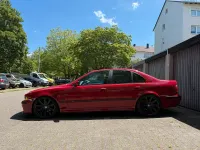 Gebraucht BMW 523 M Sport 170 PS (125 kW) 2000 Rot Limousine