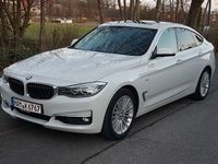 Gebraucht BMW 330 258 PS (189 kW) 2015 Weiß Limousine