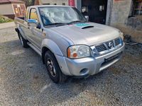 gebraucht Nissan Navara Kingcap Pickup 4x4 *klimanlage *