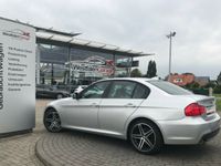 Gebraucht BMW 318 143 PS (105 kW) 2010 Silber metallic Limousine